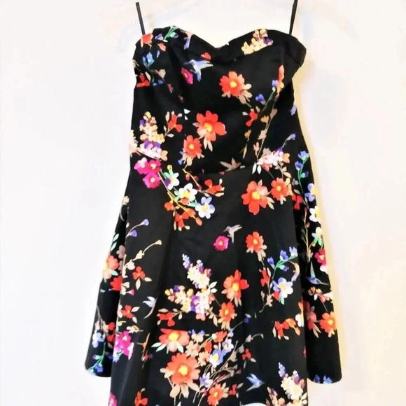 Express Strapless Flowered Dress - Picture 1 of 6